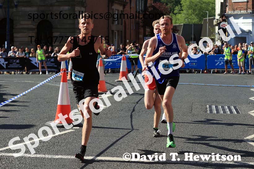 The 2024 Morpeth 10k Road Race.  Photo: David T. Hewitson/Sports for All Pics